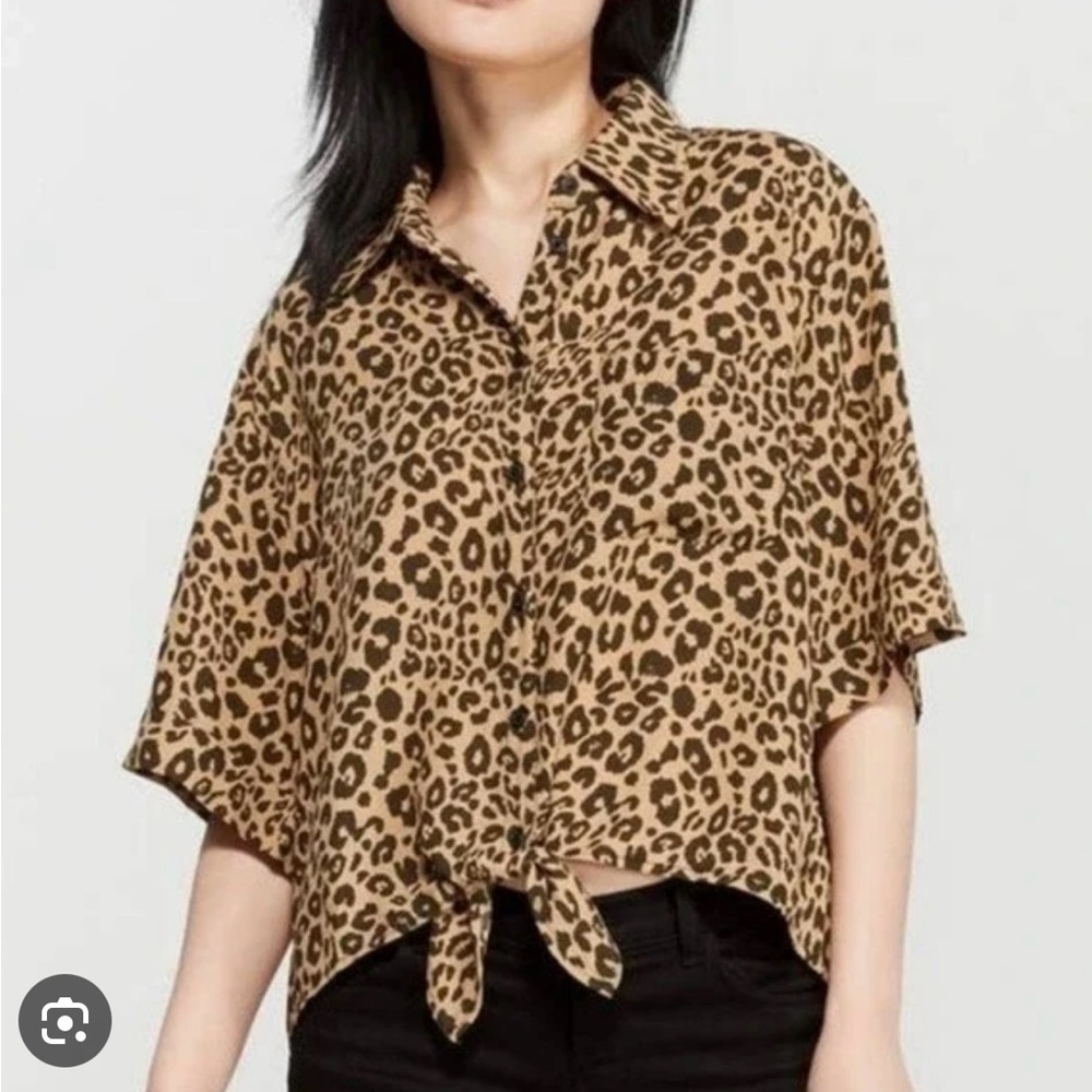 Sanctuary Leopard Button-Down Shirt Size M